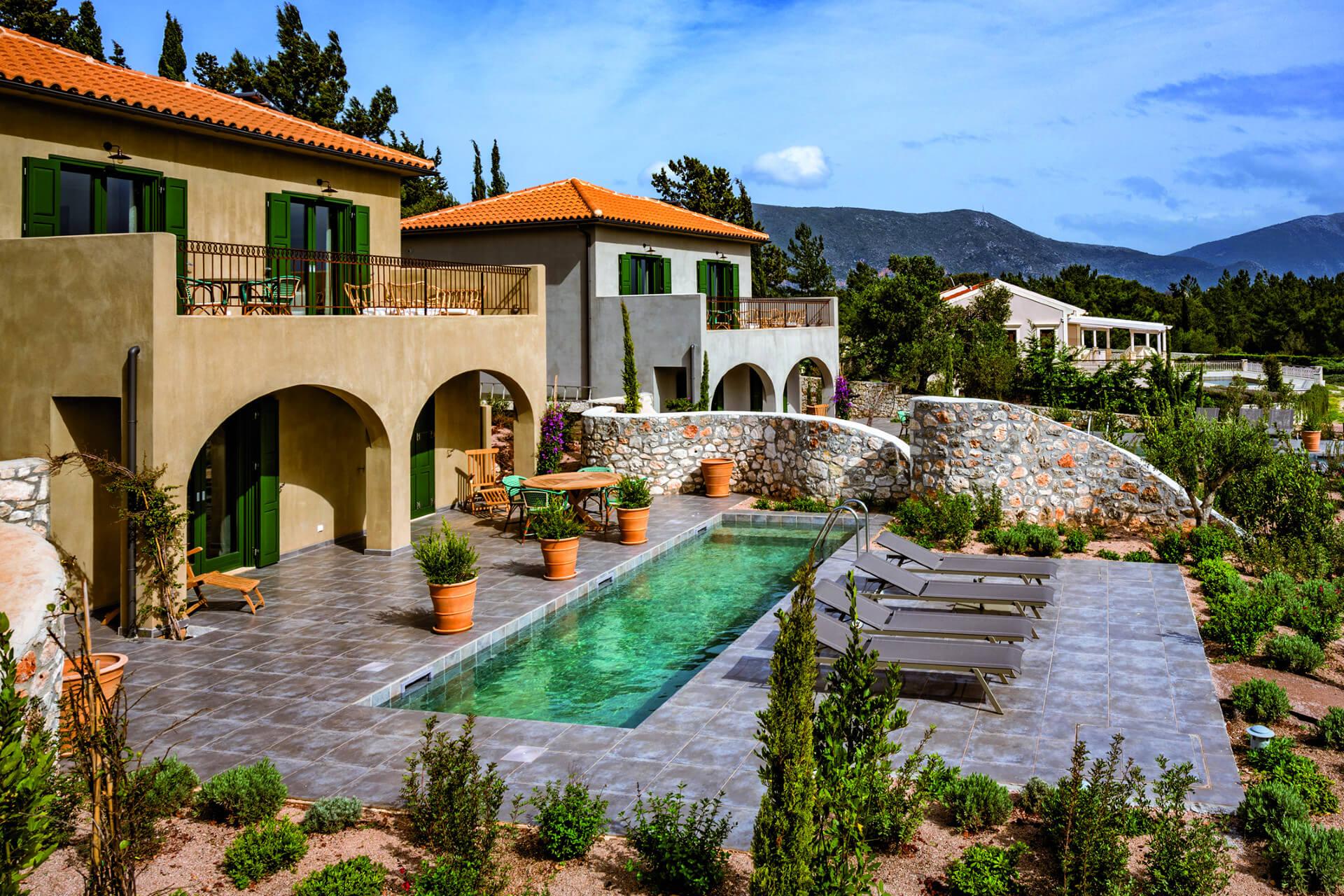 Perantzada &amp; North Point